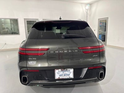 2025 Genesis GV70 2.5T