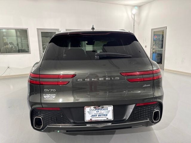 2025 Genesis GV70 2.5T