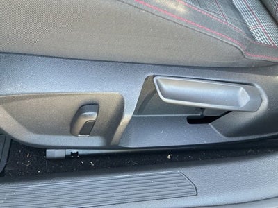 2023 Volkswagen Golf GTI 2.0T SE