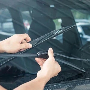 Ford - Wiper Replacement
